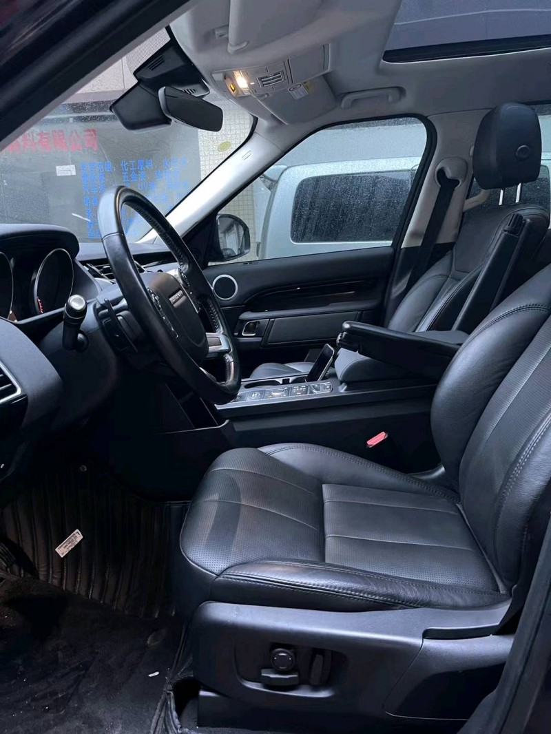 珠海19年路虎发现4