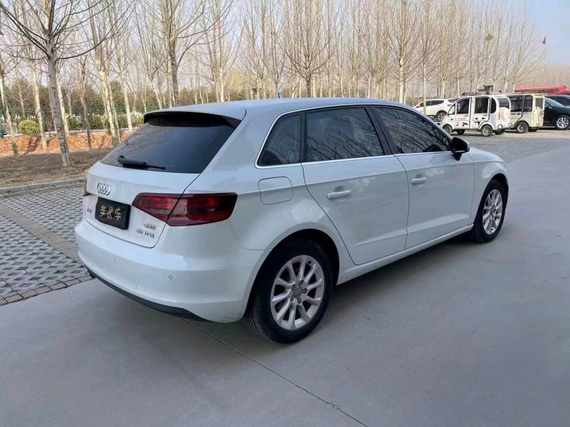 济南17年奥迪A33