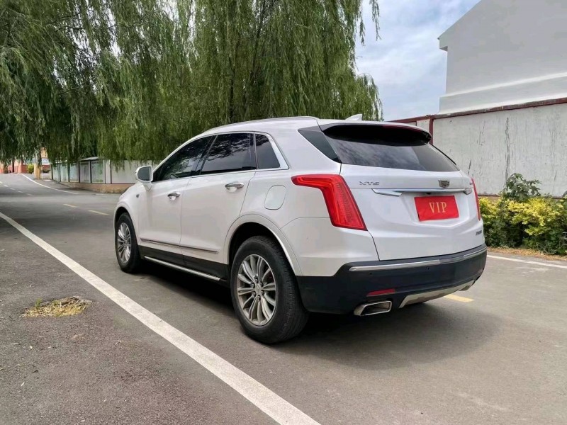 枣庄16年凯迪拉克XT57
