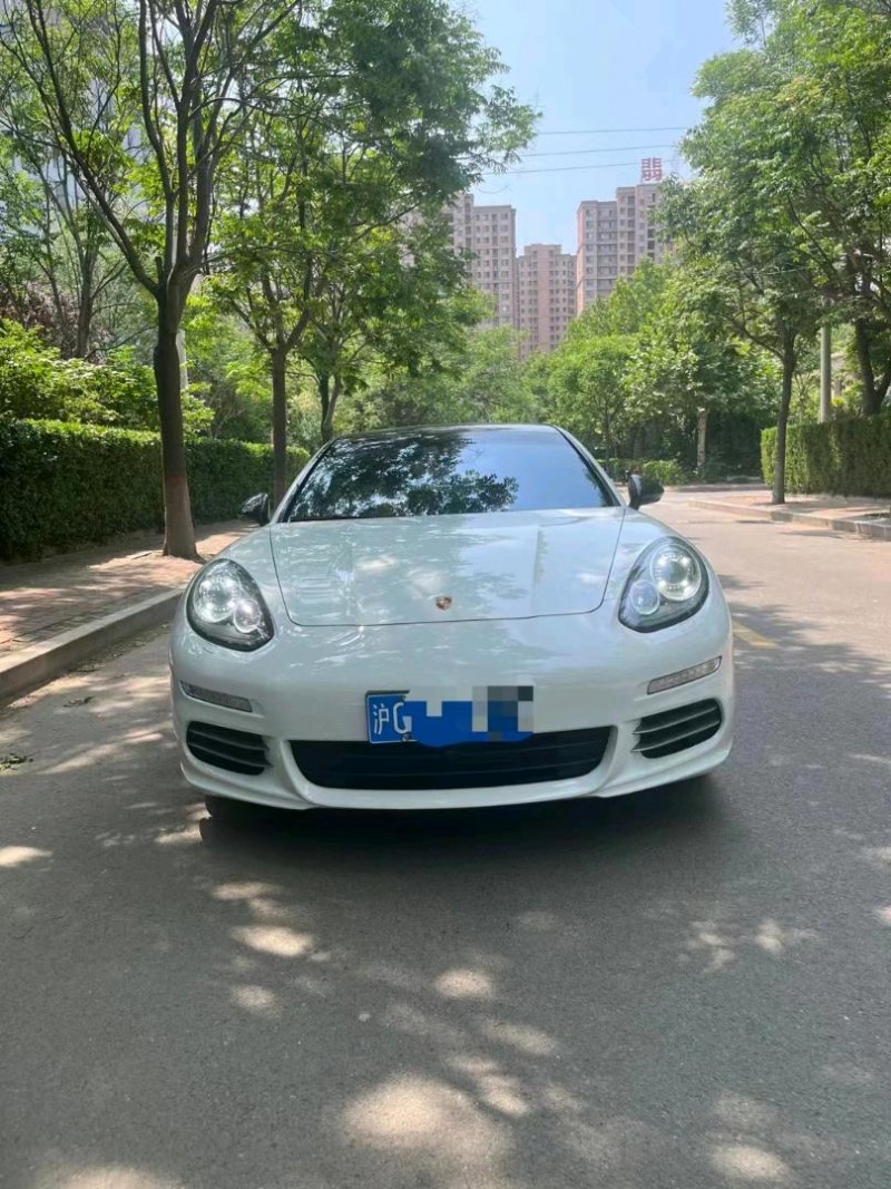 东营14年保时捷帕拉梅拉1
