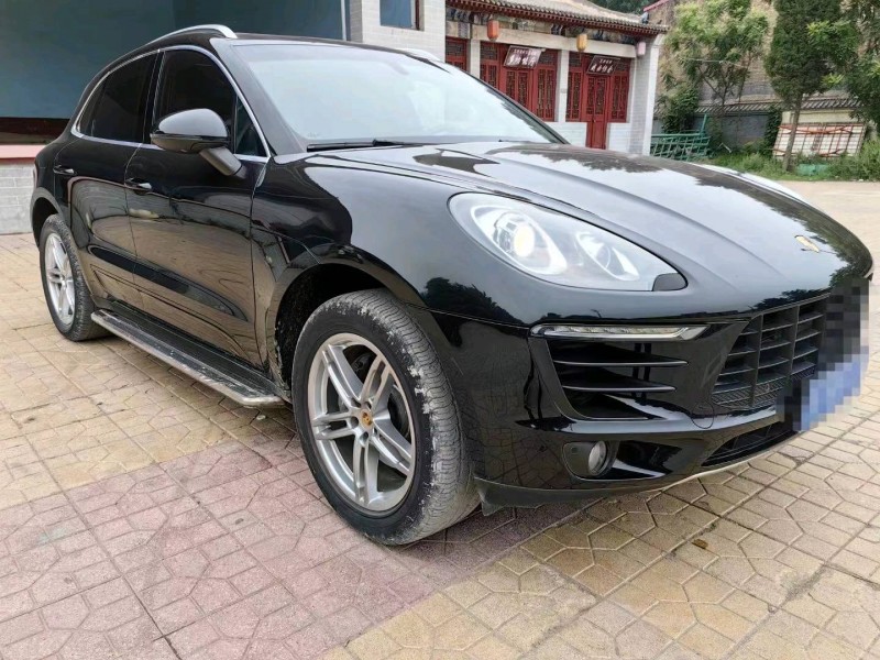 邯郸14年保时捷Macan3