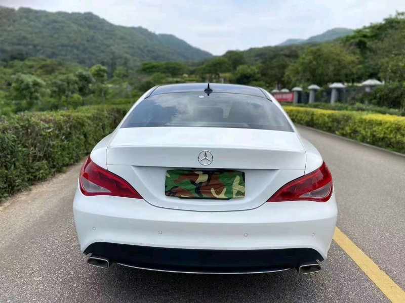 汕头16年奔驰CLA9