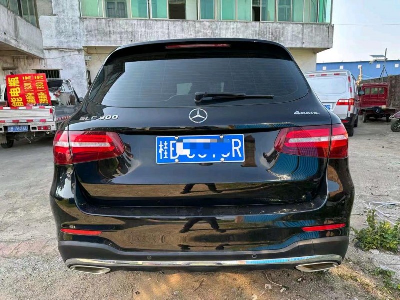 梧州17年奔驰GLC2