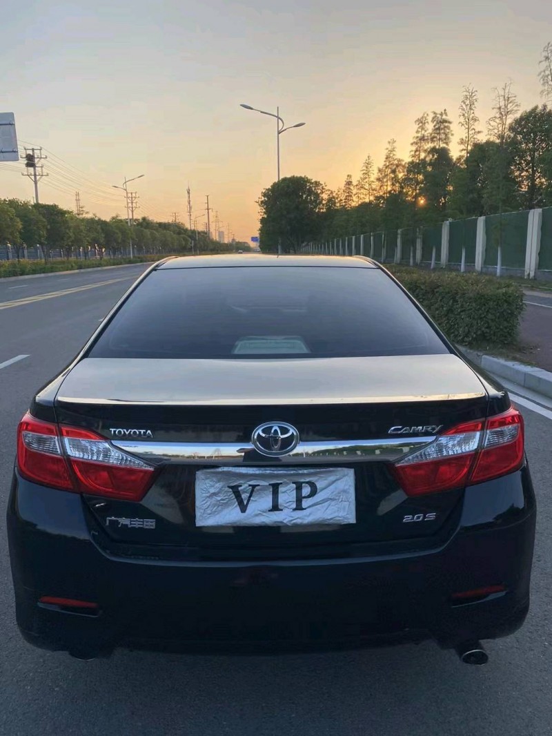 宜昌13年丰田凯美瑞8