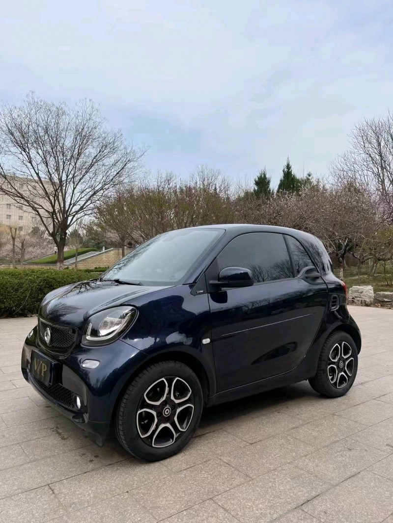 邢台17年奔驰smart2