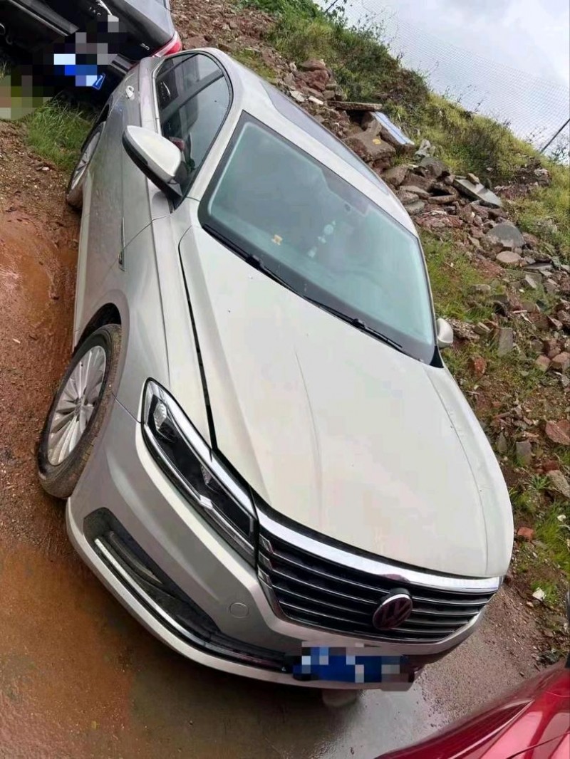 济南19年大众朗逸1