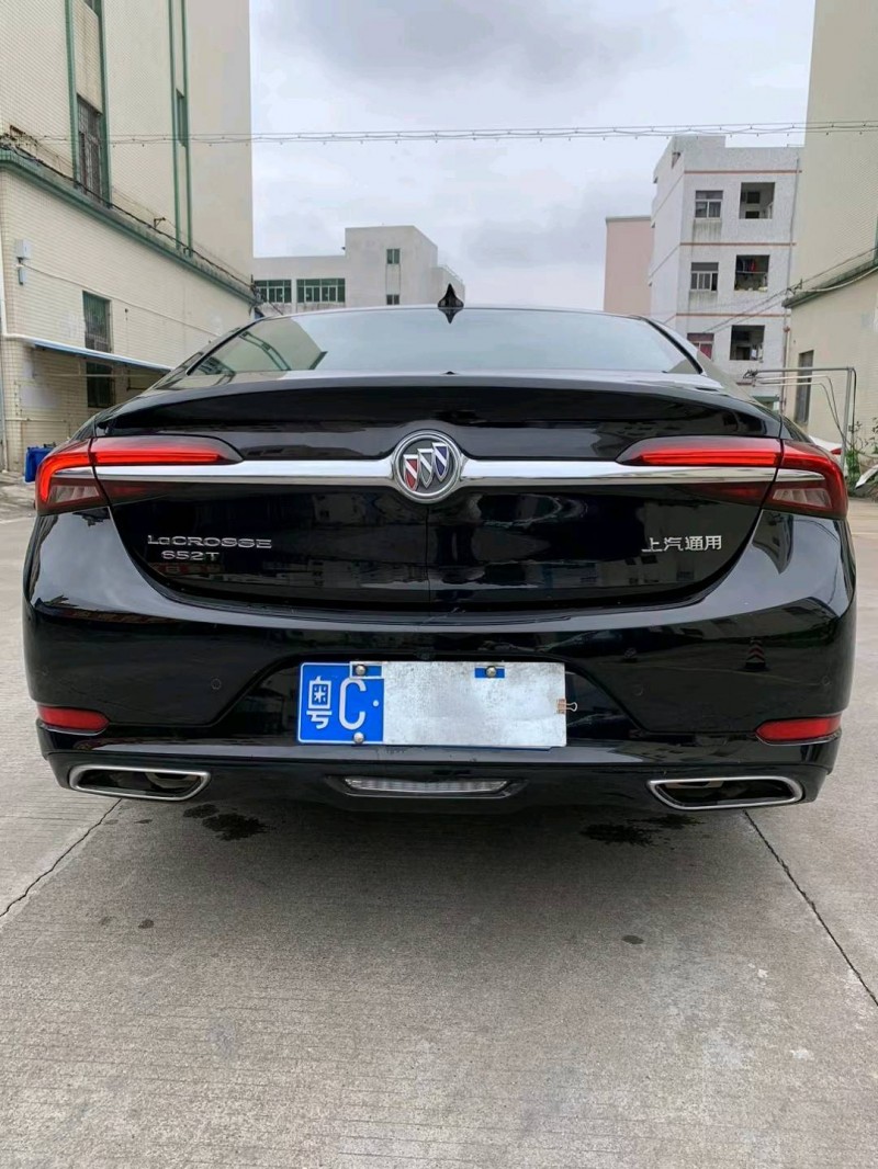 中山22年别克君越9