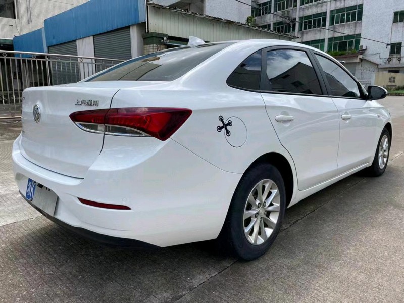 中山18年别克英朗4