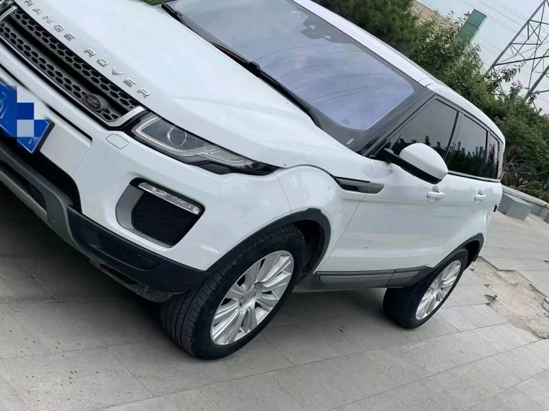 聊城17年路虎极光2