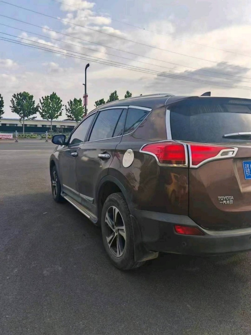 枣庄15年丰田RAV4荣放6
