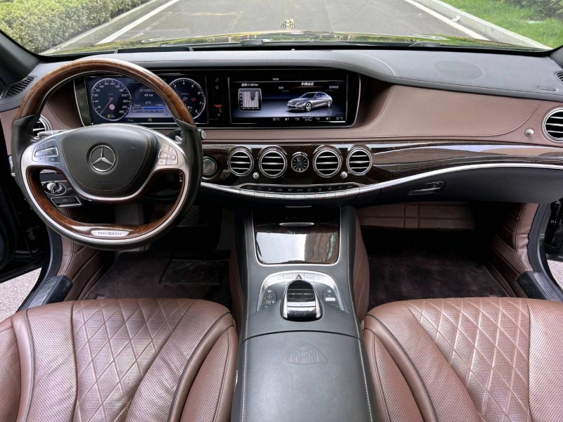 枣庄17年奔驰迈巴赫S级5