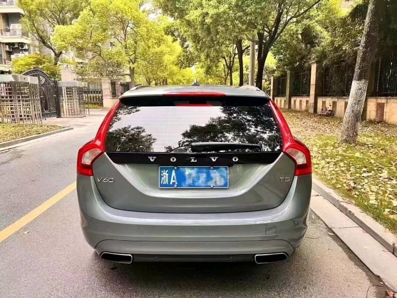 湖州18年沃尔沃V602