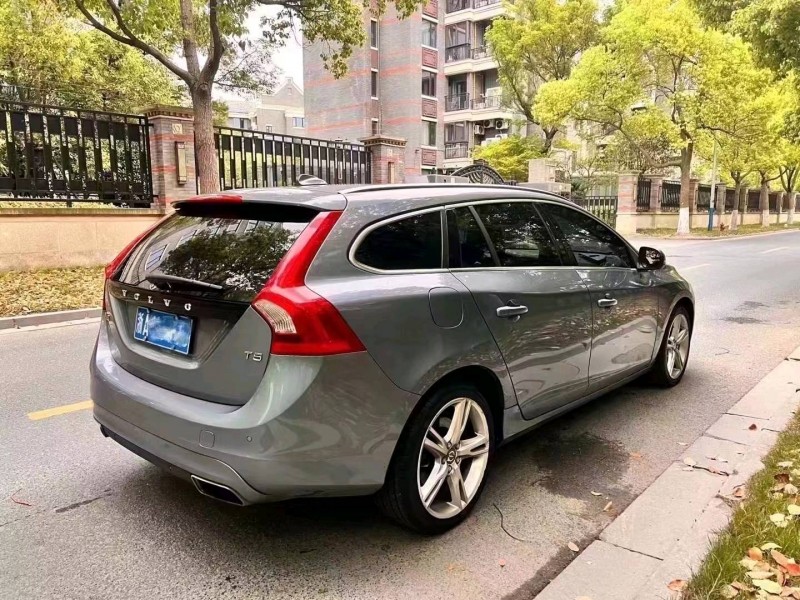 湖州18年沃尔沃V609