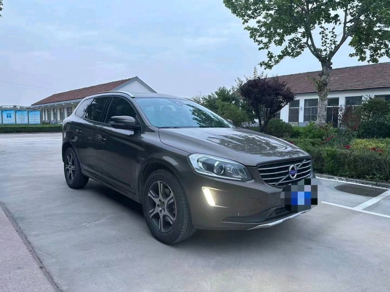 東營14年沃爾沃XC602