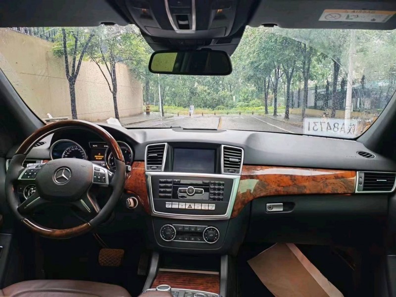 邯郸15年奔驰ML9