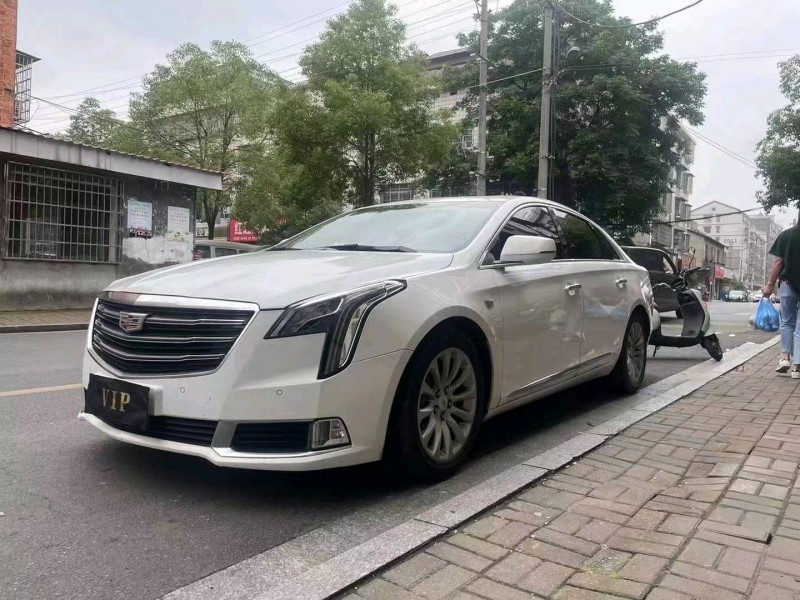 淄博17年凯迪拉克XTS3