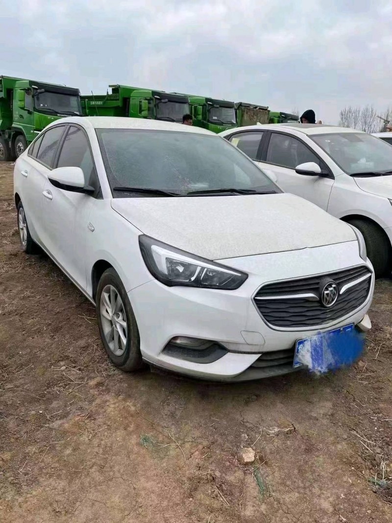 枣庄21年别克凯越2