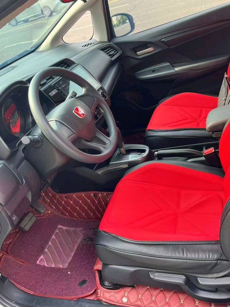 淮南18年本田飞度7