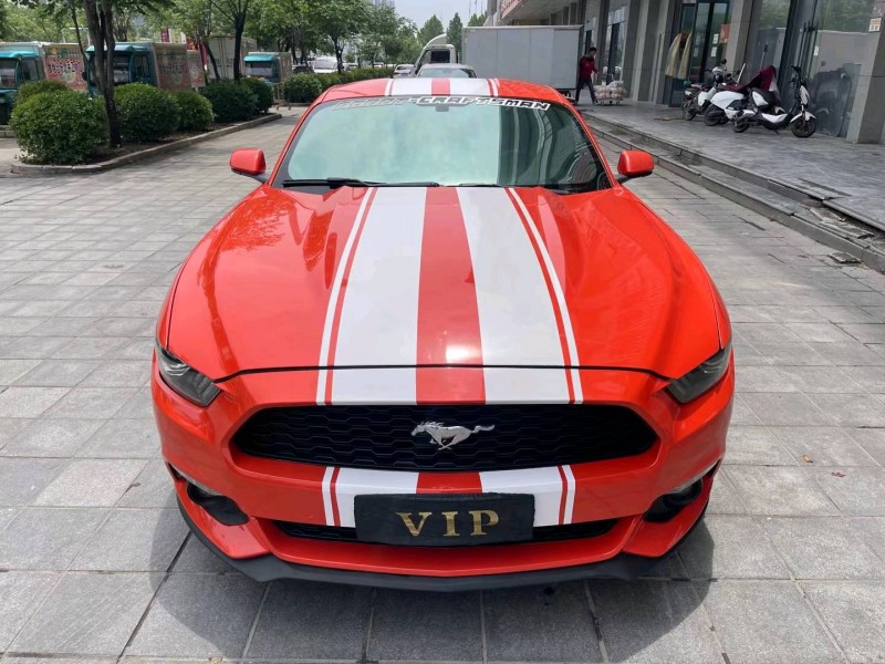 济宁15年福特野马1