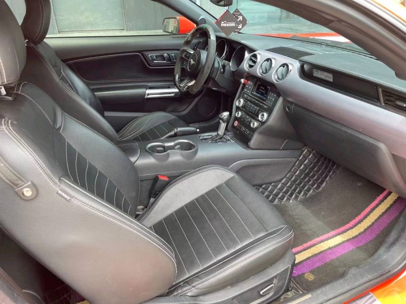 济宁15年福特野马5