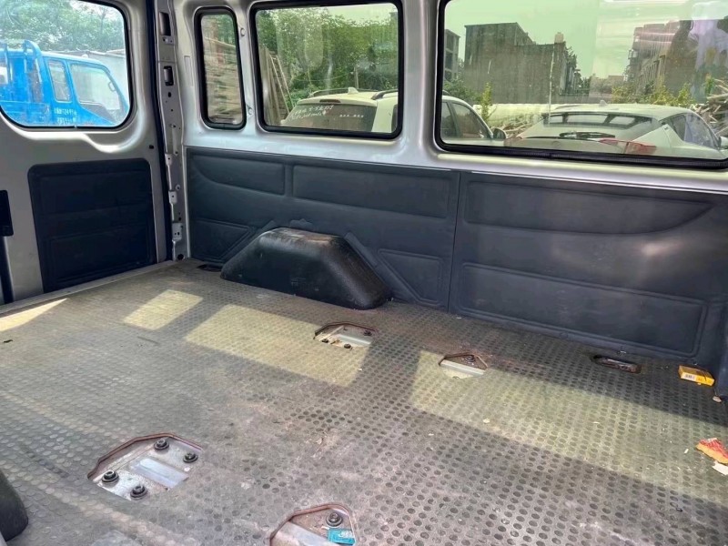 淮南17年福特全顺8