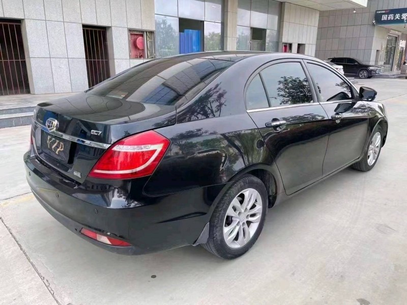 济宁15年吉利帝豪8