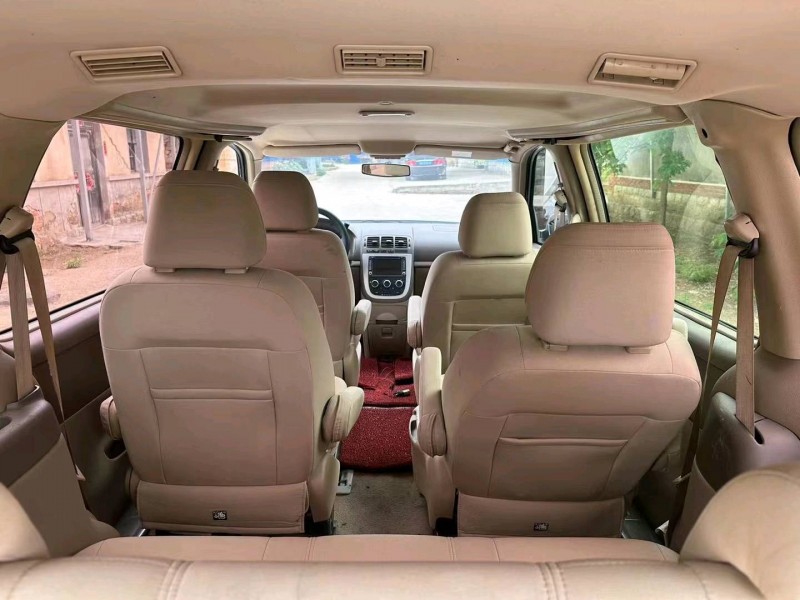 青岛14年别克GL84