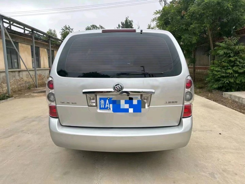 青岛14年别克GL89