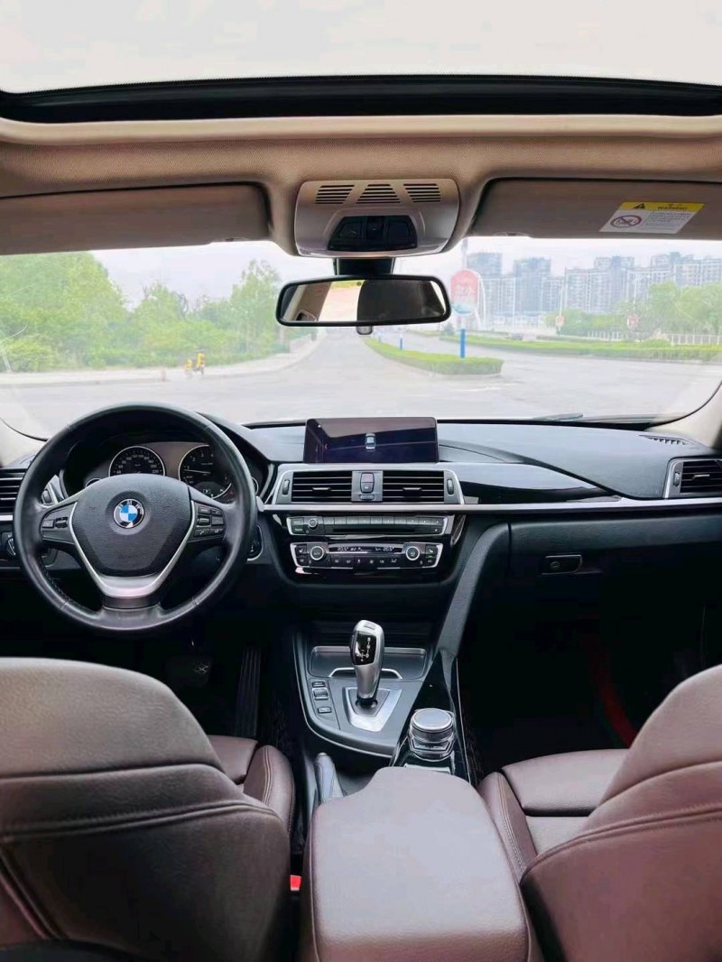 济南18年宝马3系8