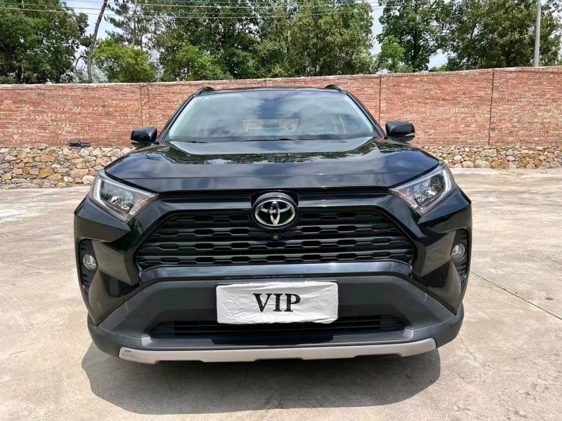 深圳20年丰田RAV41