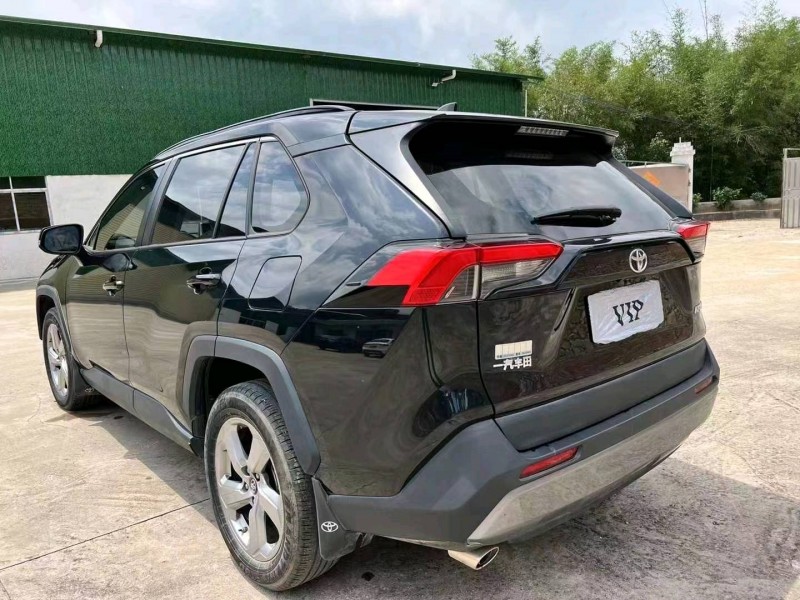 深圳20年丰田RAV46