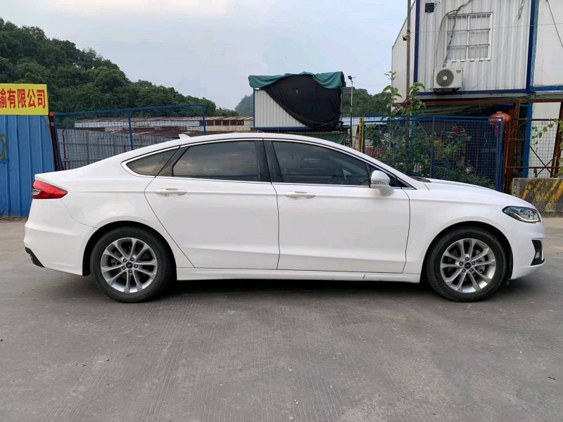 中山21年福特蒙迪欧2