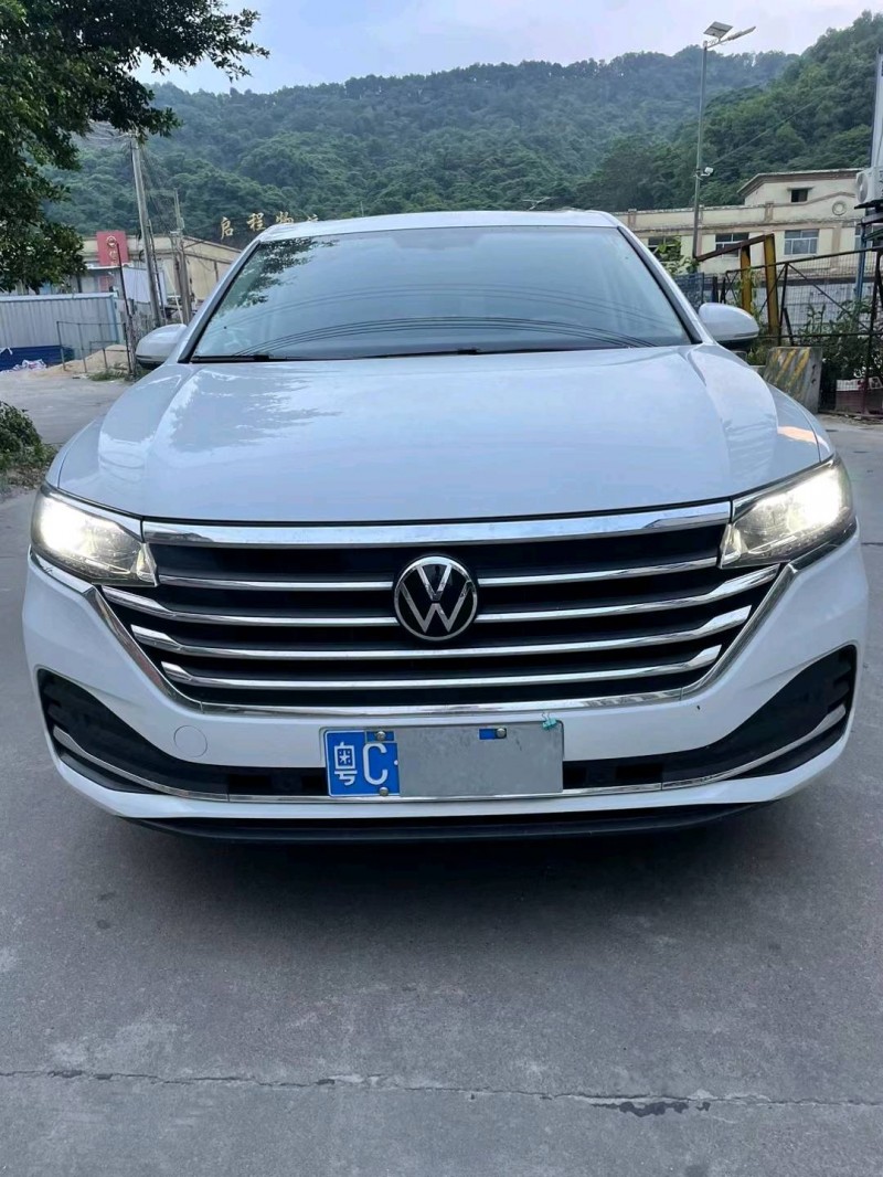 中山21年大众威然1