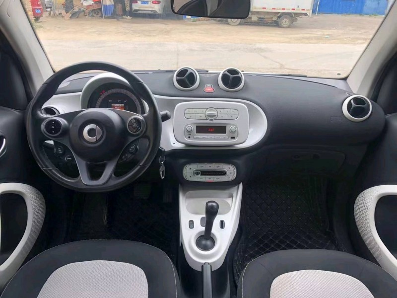 保定16年奔驰smart6