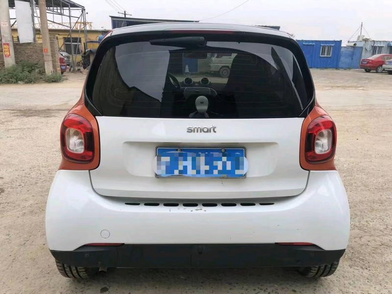 保定16年奔驰smart8