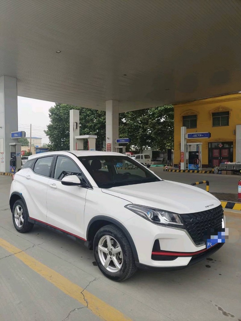 保定22年东风风光3