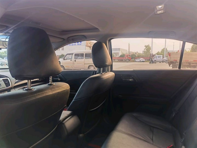 保定17年本田雅阁5