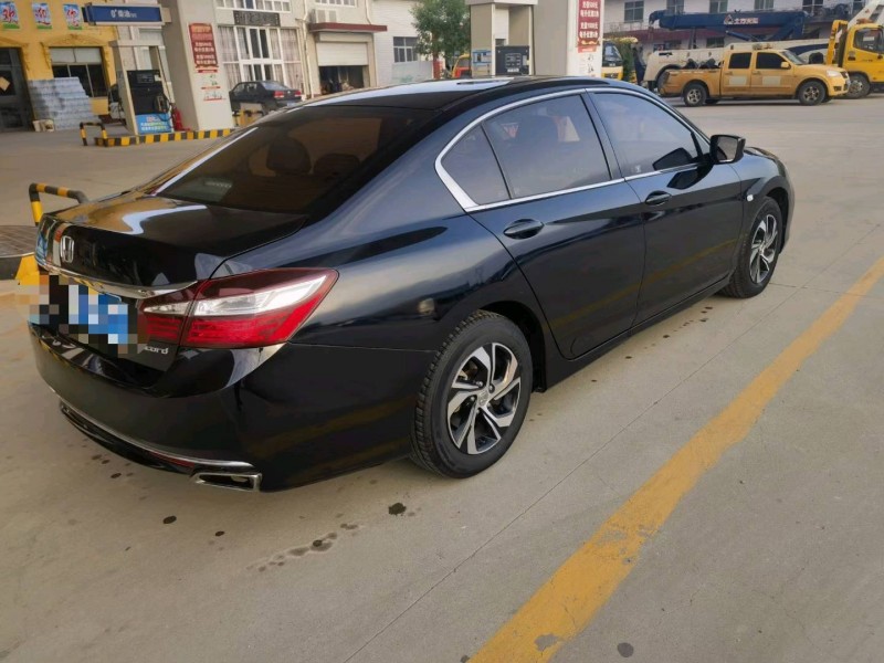 保定17年本田雅阁9