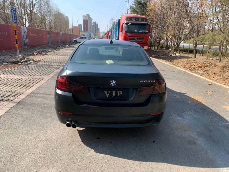 济南13年宝马5系9