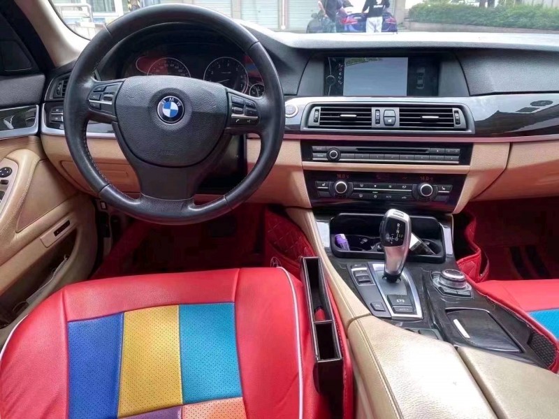 济南12年宝马5系3