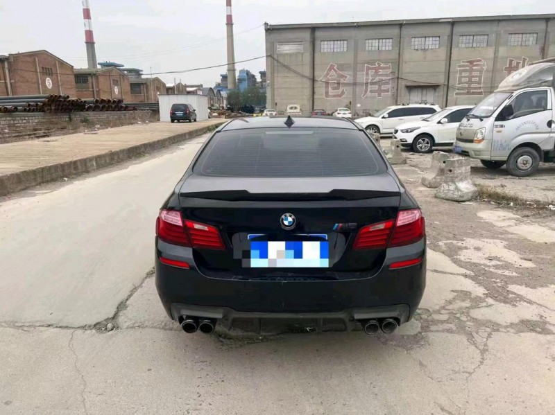 济南12年宝马5系9