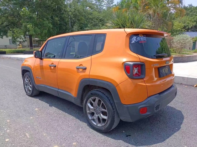 枣庄18年Jeep自由侠7