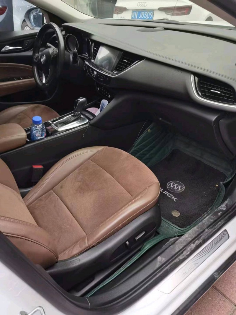 淮南19年别克君威4