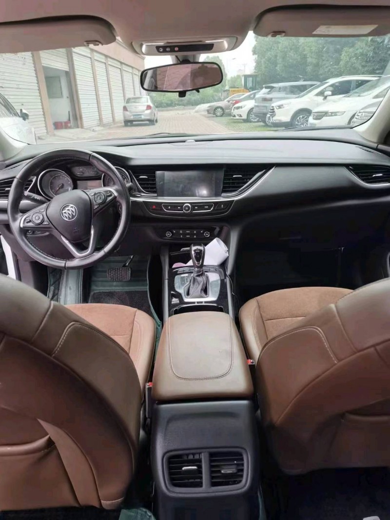 淮南19年别克君威7