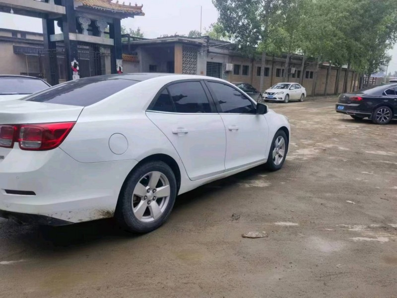 保定14年雪佛兰迈锐宝4