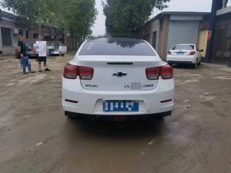 保定14年雪佛兰迈锐宝8