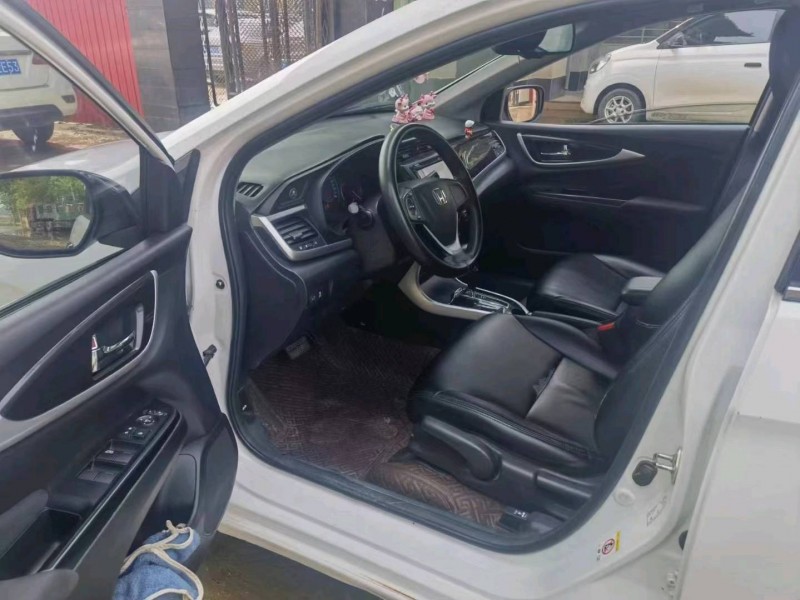 保定15年本田凌派6