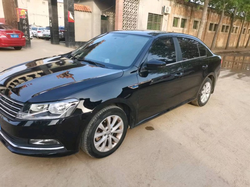 保定16年大众朗逸2