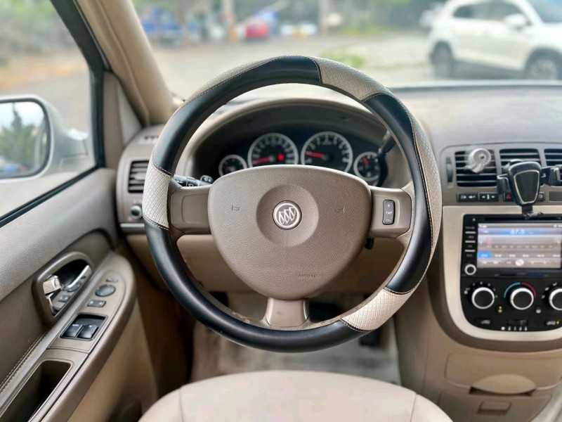 东莞14年别克GL86