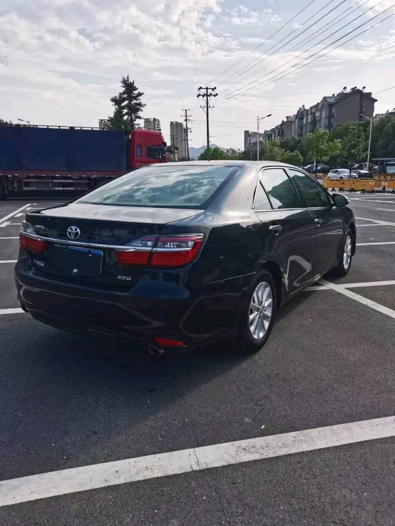 淮南16年丰田凯美瑞9